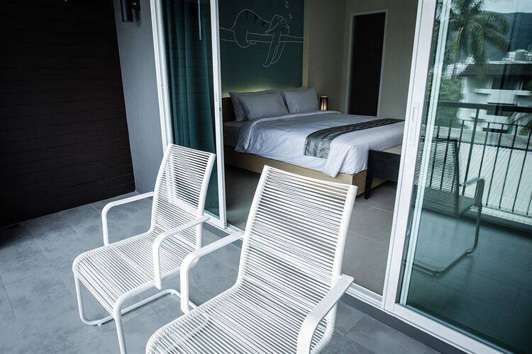 Tiras Patong Beach Hotel