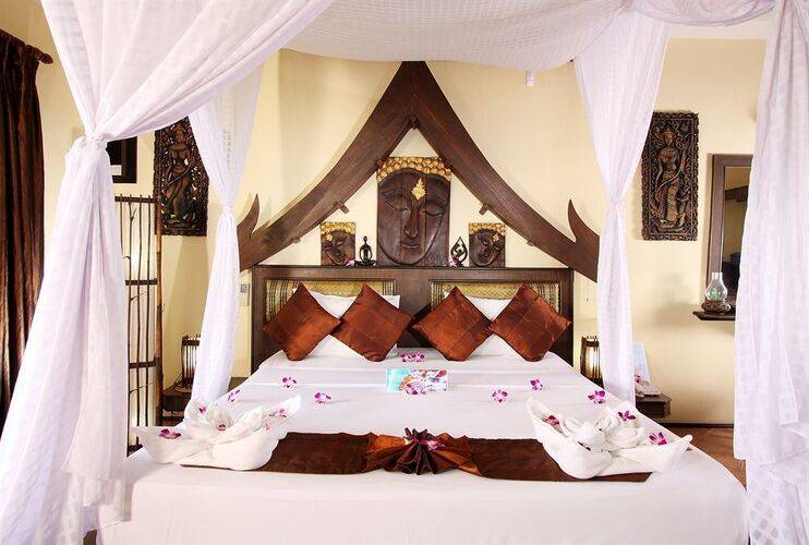 Boomerang Village Resort