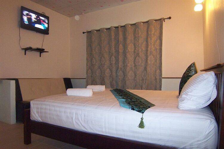 Airport Overnight Hotel