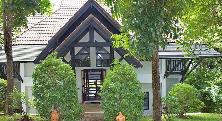 Kamala Beach Estate