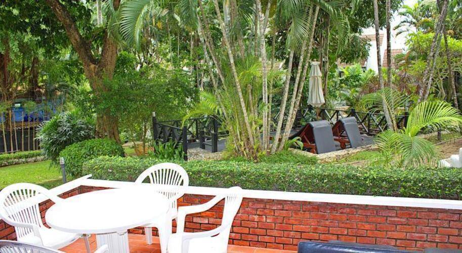 Kamala Beach Estate