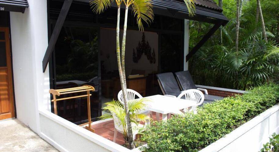 Kamala Beach Estate