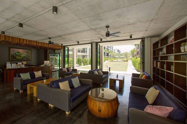 The Title Condo By Tropiclook