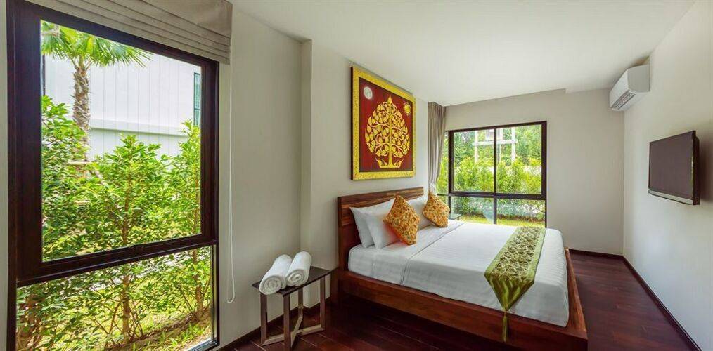 The Title Condo By Tropiclook