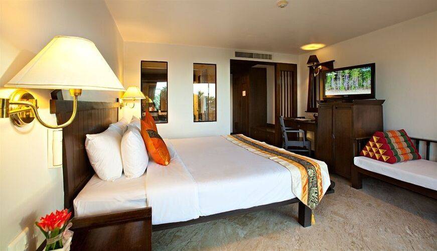 C&N Resort And Spa