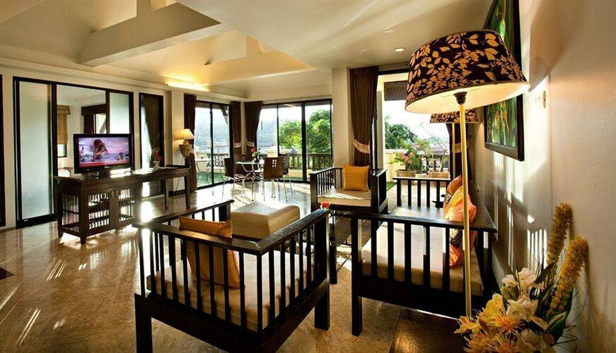 C&N Resort And Spa