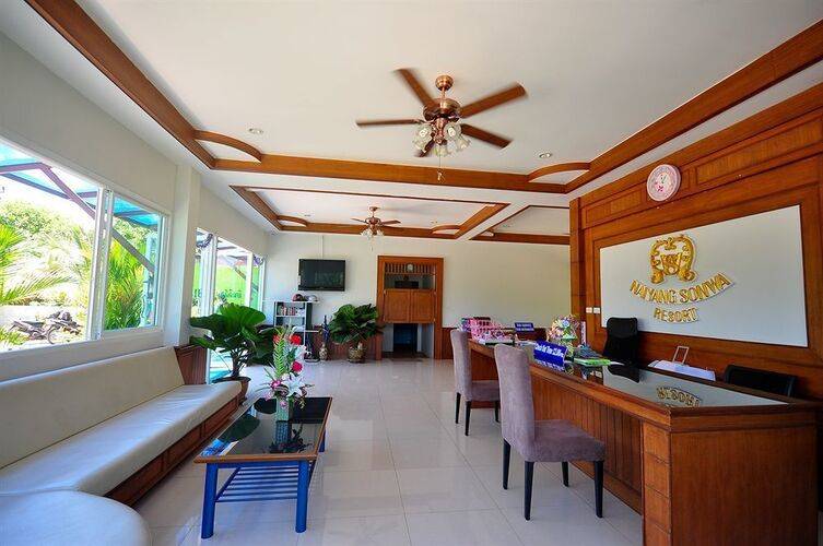 Phuket Airport Sonwa Resort