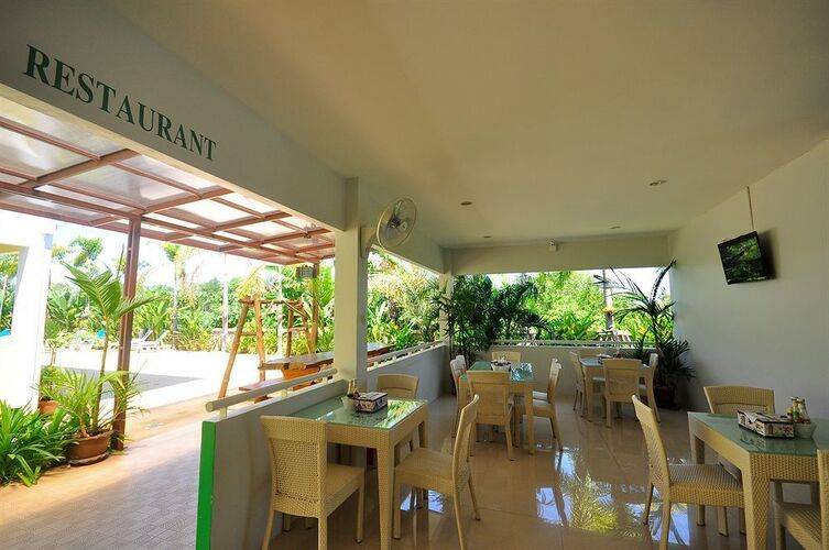 Phuket Airport Sonwa Resort