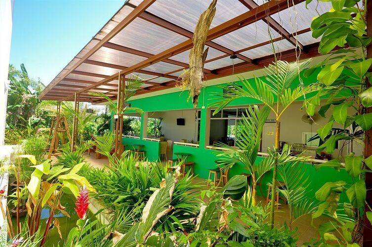 Phuket Airport Sonwa Resort