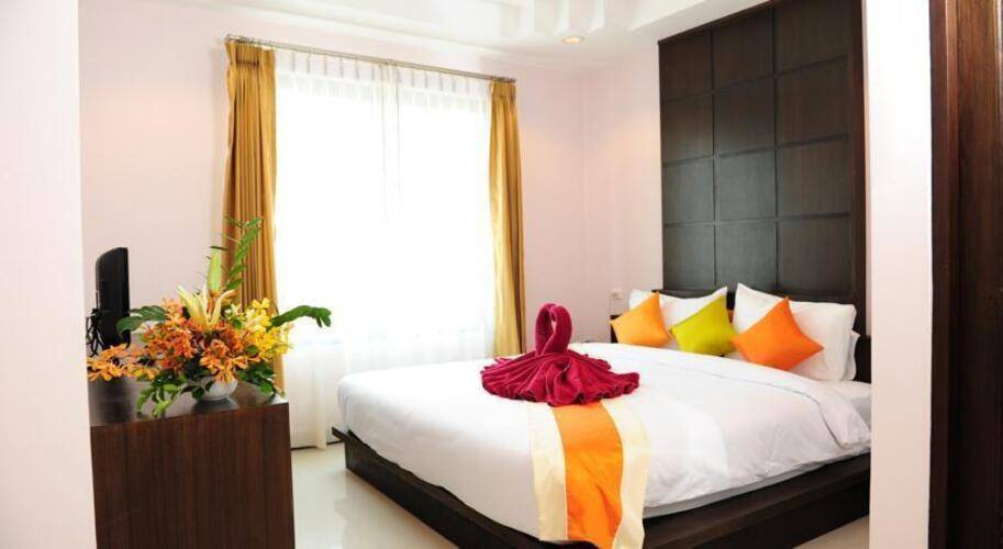 Ice Kamala Beach Hotel