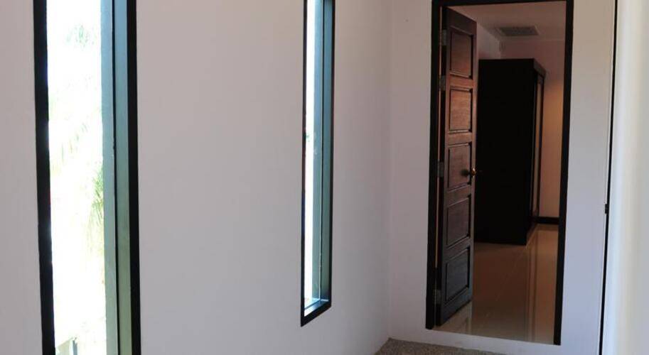 Ice Kamala Beach Hotel