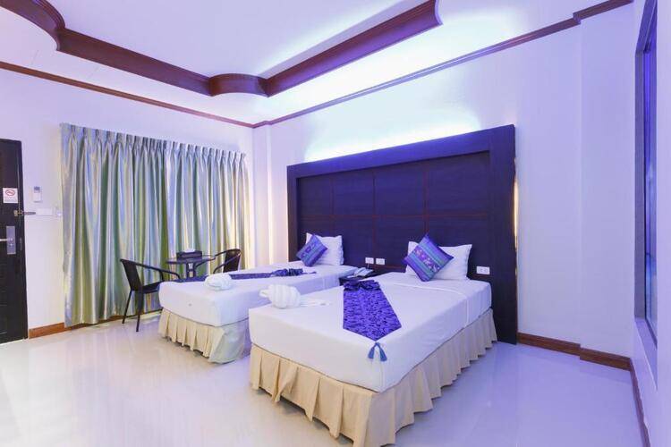 Blue Carina Inn Hotel