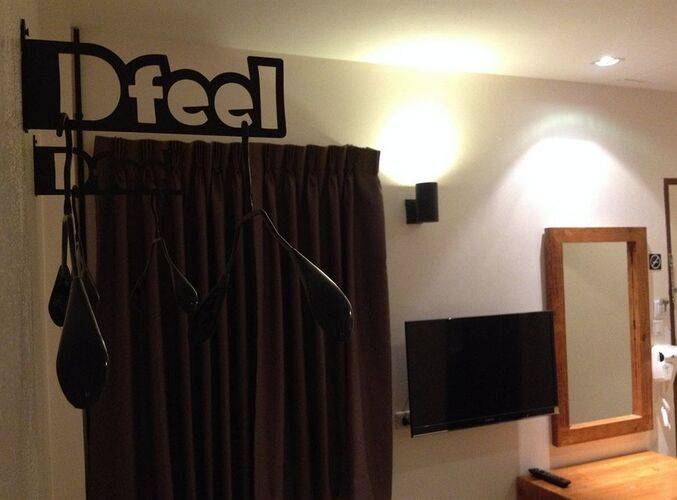 Dfeel Hostel