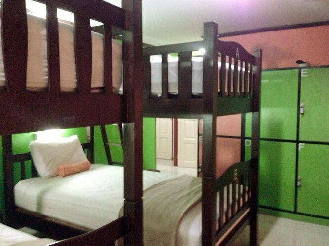 Silla Patong Hostel