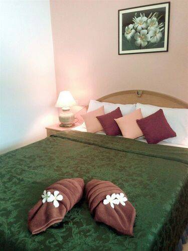 Silla Patong Hostel