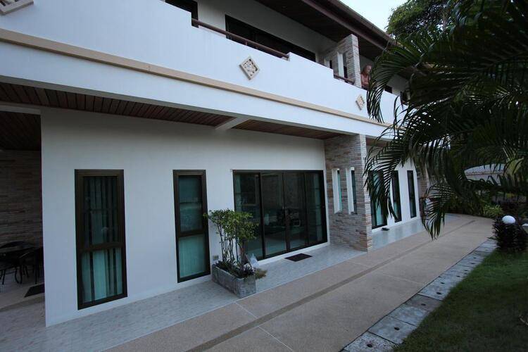 Babylon Pool Villas