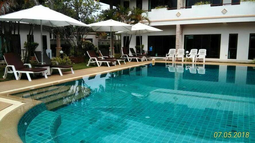 Babylon Pool Villas