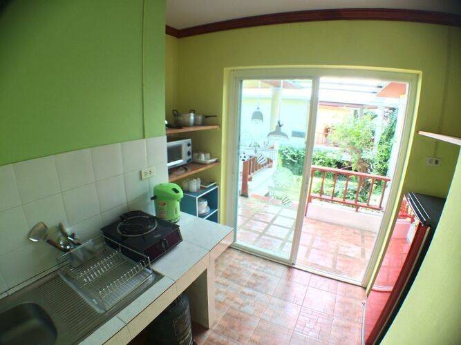 Lemon House