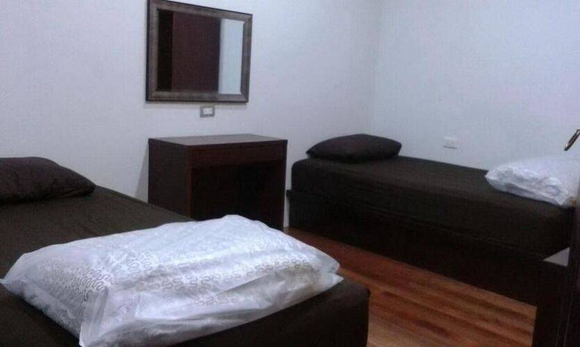 Sunny Hostel Phuket