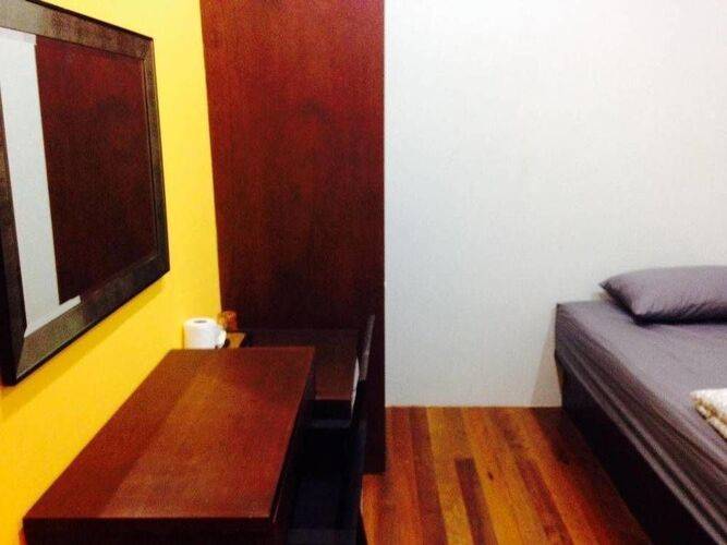 Sunny Hostel Phuket