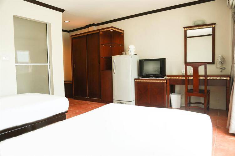 Hotel De Karon