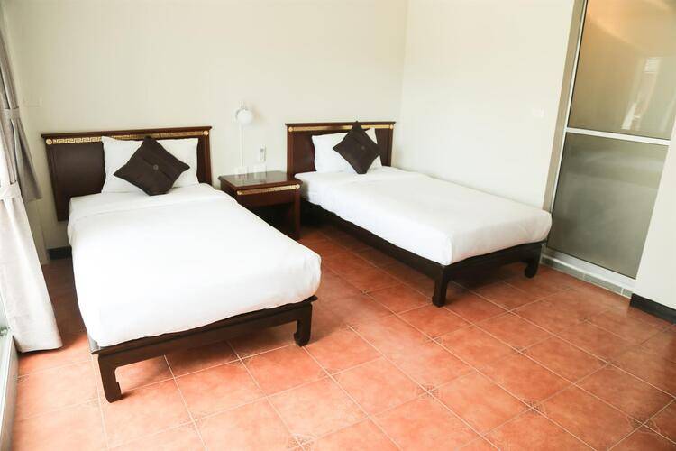 Hotel De Karon