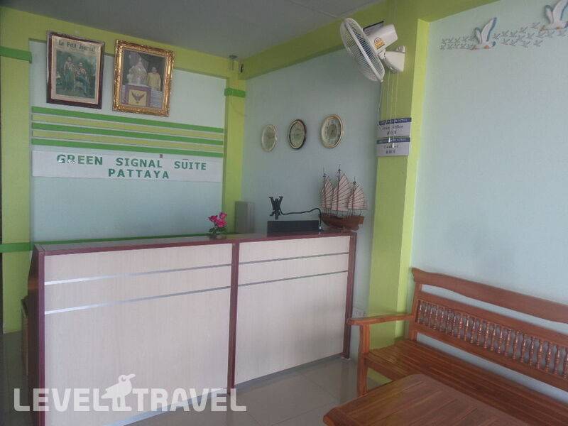 Фотография Green Signal Suite Фотография Green Signal Suite