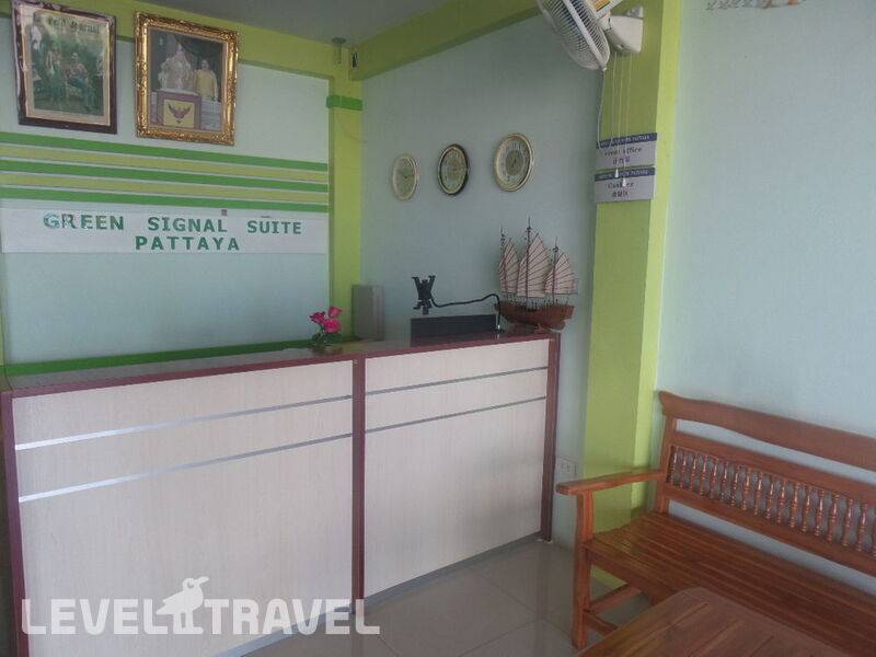 Фотография Green Signal Suite Фотография Green Signal Suite
