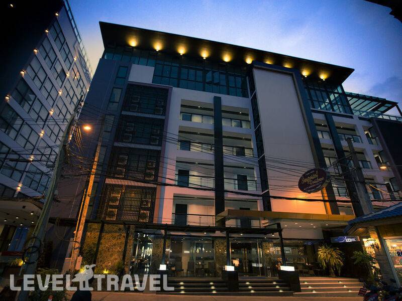 Фотография Serenotel Pattaya Beach Front