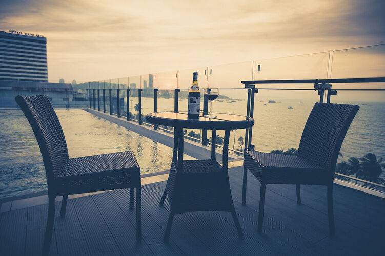 Serenotel Pattaya Beach Front