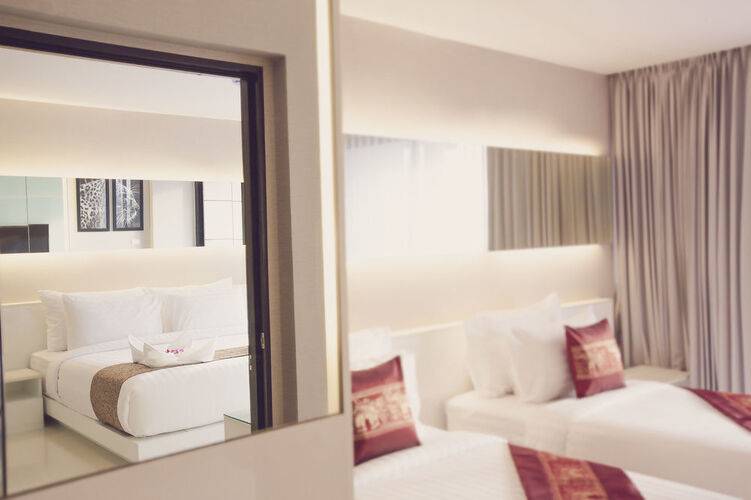 Serenotel Pattaya Beach Front
