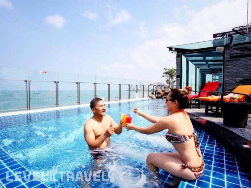 Фотография Serenotel Pattaya Beach Front