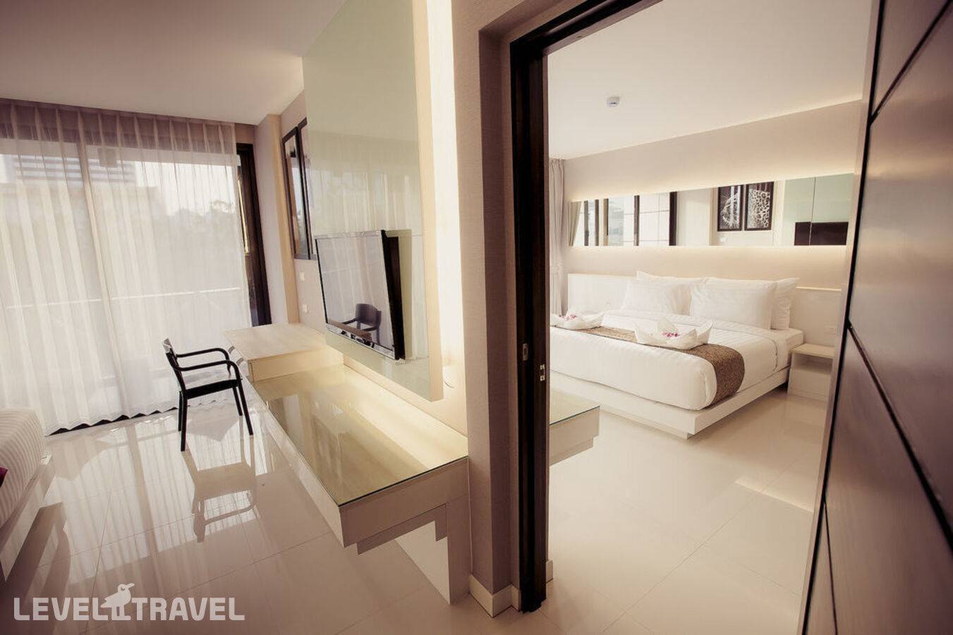 фотографии отеля Serenotel Pattaya Beach Front в Таиланд(Центральная Паттайя) - фото №16
