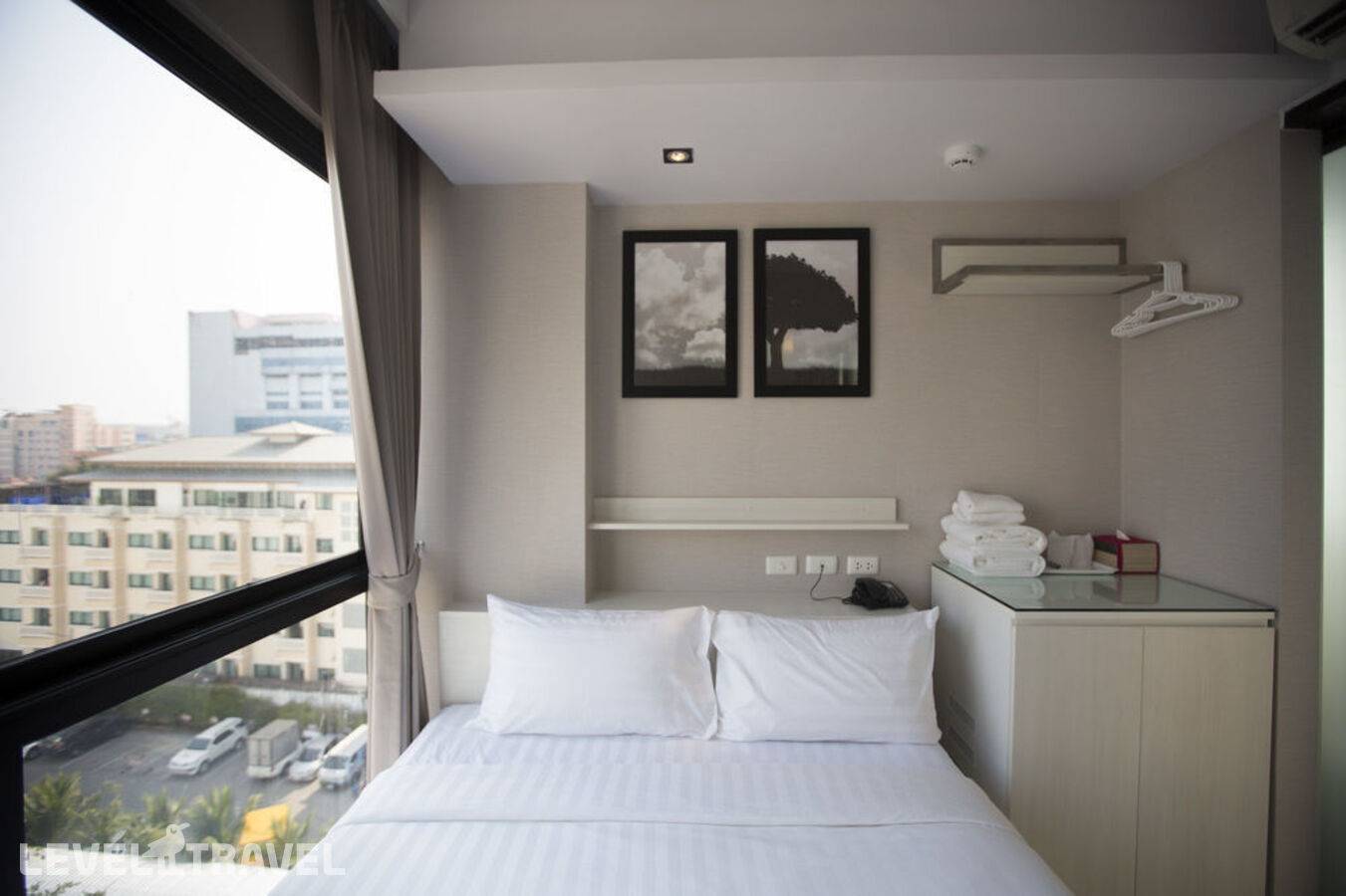 фотографии отеля Serenotel Pattaya Beach Front в Таиланд(Центральная Паттайя) - фото №2