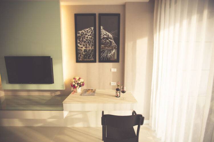 Serenotel Pattaya Beach Front
