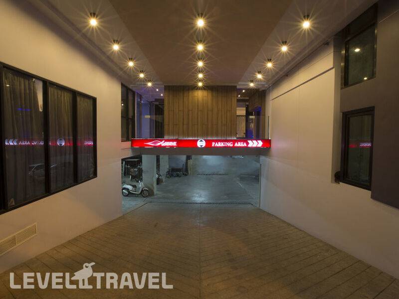 Фотография Serenotel Pattaya Beach Front