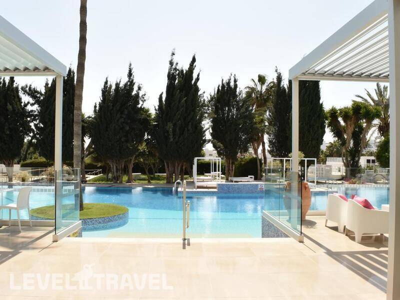 Фотография Fedrania Gardens Hotel