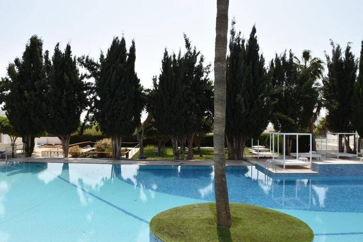 Fedrania Gardens Hotel