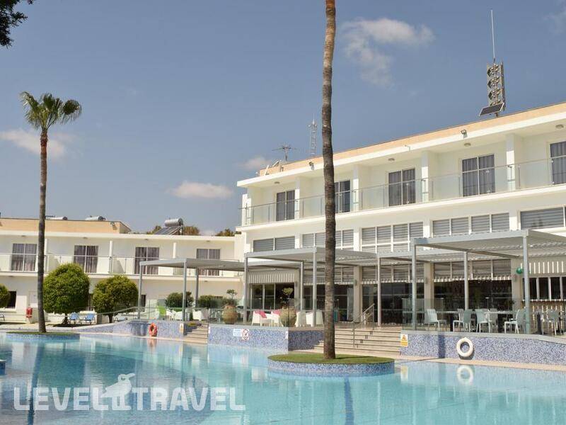 Фотография Fedrania Gardens Hotel