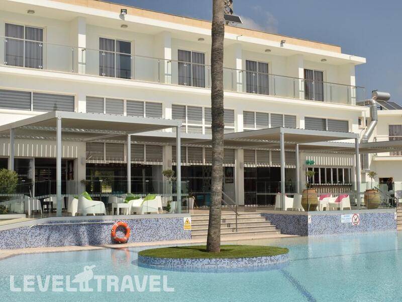 Фотография Fedrania Gardens Hotel