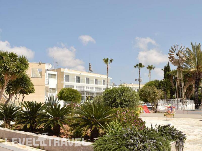 Фотография Fedrania Gardens Hotel
