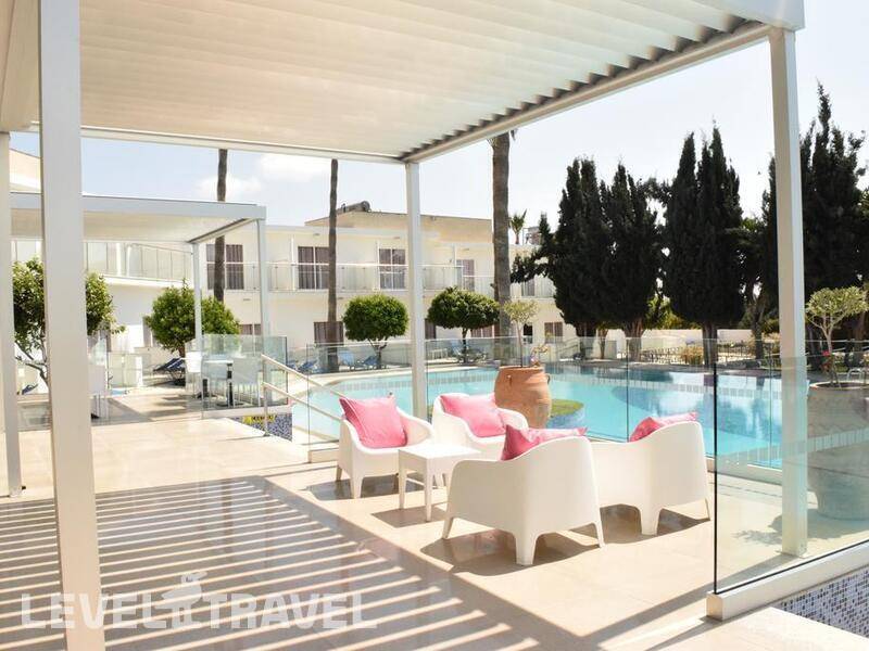 Фотография Fedrania Gardens Hotel