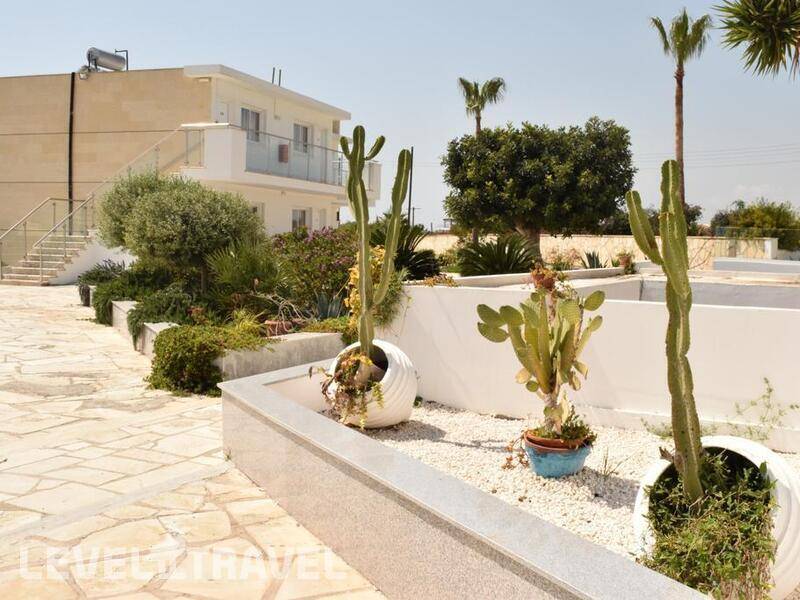 Фотография Fedrania Gardens Hotel