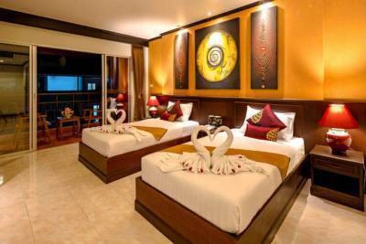 Tanawan Phuket Hotel