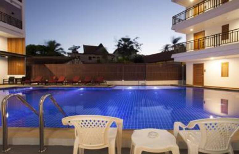 Paripas Patong Resort