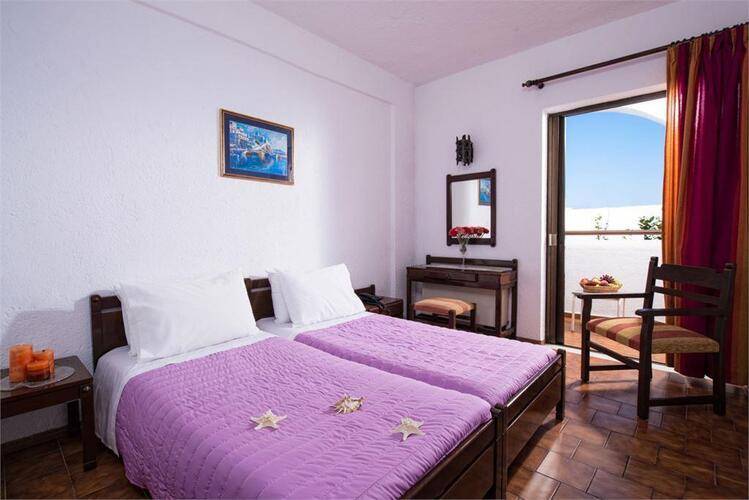 Malia Holidays Hotel
