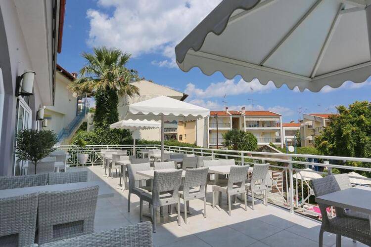 Tropical Hotel