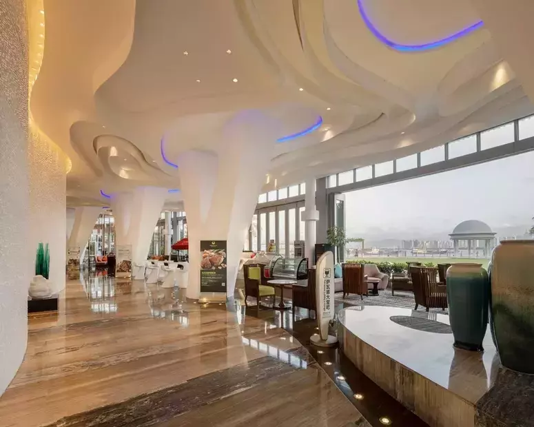 Phoenix Island Resort Sanya