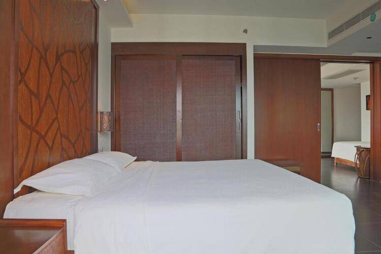 Mangrove Tree Resort World Sanya Bay