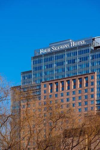 Four Seasons Hotel